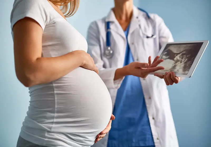 سندروم تخمدان پلیکیستیک و بارداری